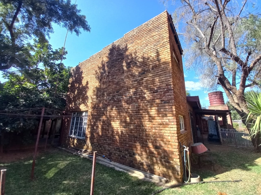 3 Bedroom Property for Sale in Rustenburg Central North West